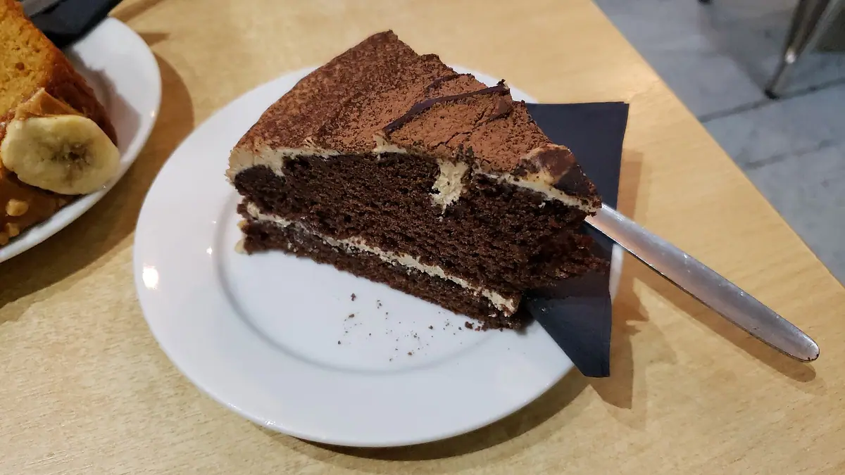 Cakebox – eggless cake shop in Hillingdon, London
